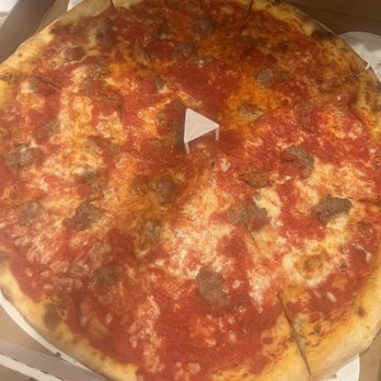 Prime Pizza - Sausage pizza - Pizza Near Me - El Segundo, California Prime Pizza - Sausage pizza - Pizza Near Me - El Segundo, California