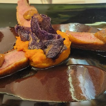 Le Bistro du Périgord - Duck breast in a red wine reduction and a side of sweet potato puree - Bistros Near Me - Paris, 75 Le Bistro du Périgord - Duck breast in a red wine reduction and a side of sweet potato puree - Bistros Near Me - Paris, 75