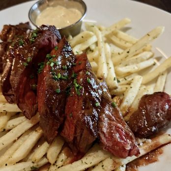 Harry & Fritz - Steak Fritz - New American Near Me - Pittsburgh, Pennsylvania