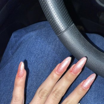 Aria Nails Lounge - Nail Salons Near Me - Visalia, California