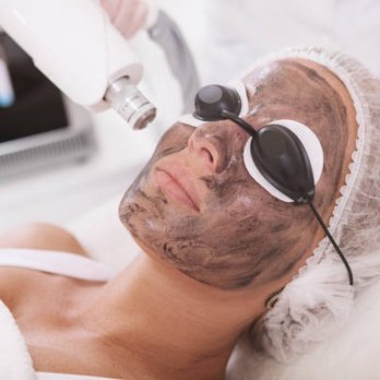 Illume Med Spa - Carbon Laser Peels are a effective way to shrink pores, tighten skin, diminish hyperpigmentation, eliminate oily skin and refresh your skin - Medical Spas Near Me - Paramus, New Jersey Illume Med Spa - Carbon Laser Peels are a effective way to shrink pores, tighten skin, diminish hyperpigmentation, eliminate oily skin and refresh your skin - Medical Spas Near Me - Paramus, New Jersey