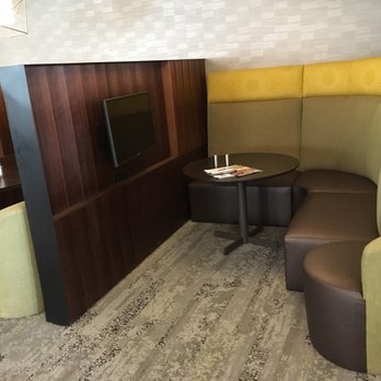 Courtyard by Marriott Waterloo Cedar Falls - Hotels Near Me - Waterloo, Iowa