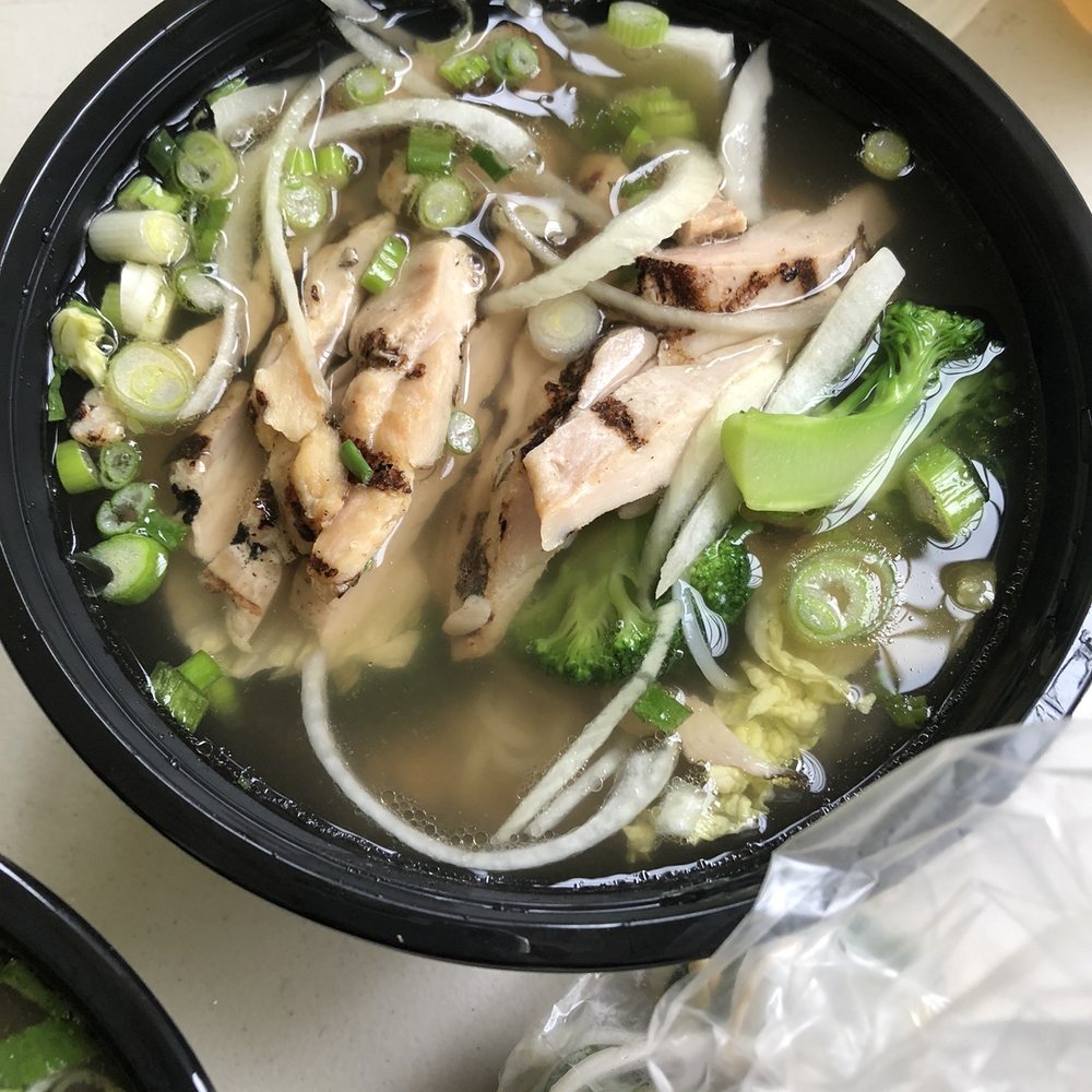 Miss Pho - Grilled chicken pho - Vietnamese Near Me - Saint-Laurent, Quebec Miss Pho - Grilled chicken pho - Vietnamese Near Me - Saint-Laurent, Quebec