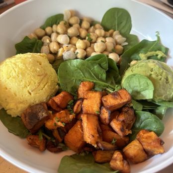 Bacon Bitch - Bacon bitch bowl - Sandwiches Near Me - Miami Beach, Florida