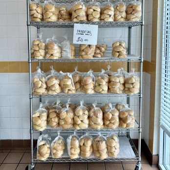 Starbread Bakery - Cart Full of Pande Sal (Dinner Rolls) - Bakeries Near Me - Fairfield, California Starbread Bakery - Cart Full of Pande Sal (Dinner Rolls) - Bakeries Near Me - Fairfield, California