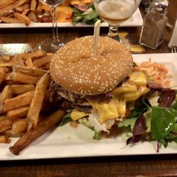 Warner Café - Burger Classic double