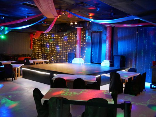 Club Temptation by null