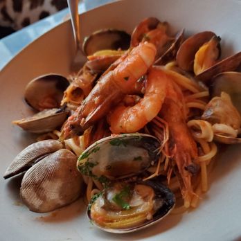 Rigo - seafood atop pasta - Spanish Near Me - Honolulu, Hawaii Rigo - seafood atop pasta - Spanish Near Me - Honolulu, Hawaii