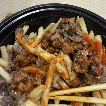 Yumsem Eats - Beef Bulgogi Fries - Korean Near Me - New Brunswick, New Jersey Yumsem Eats - Beef Bulgogi Fries - Korean Near Me - New Brunswick, New Jersey