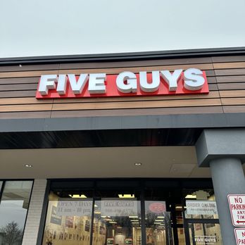 Five Guys - Burgers Near Me - Watchung, New Jersey