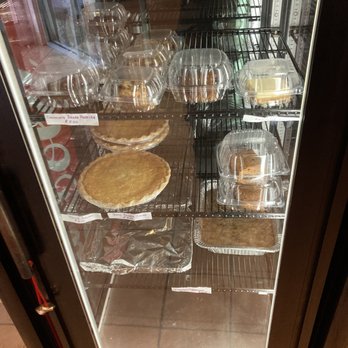 Momo's Cafe - Chilled baked goods. - Cafes Near Me - Hampton, Virginia