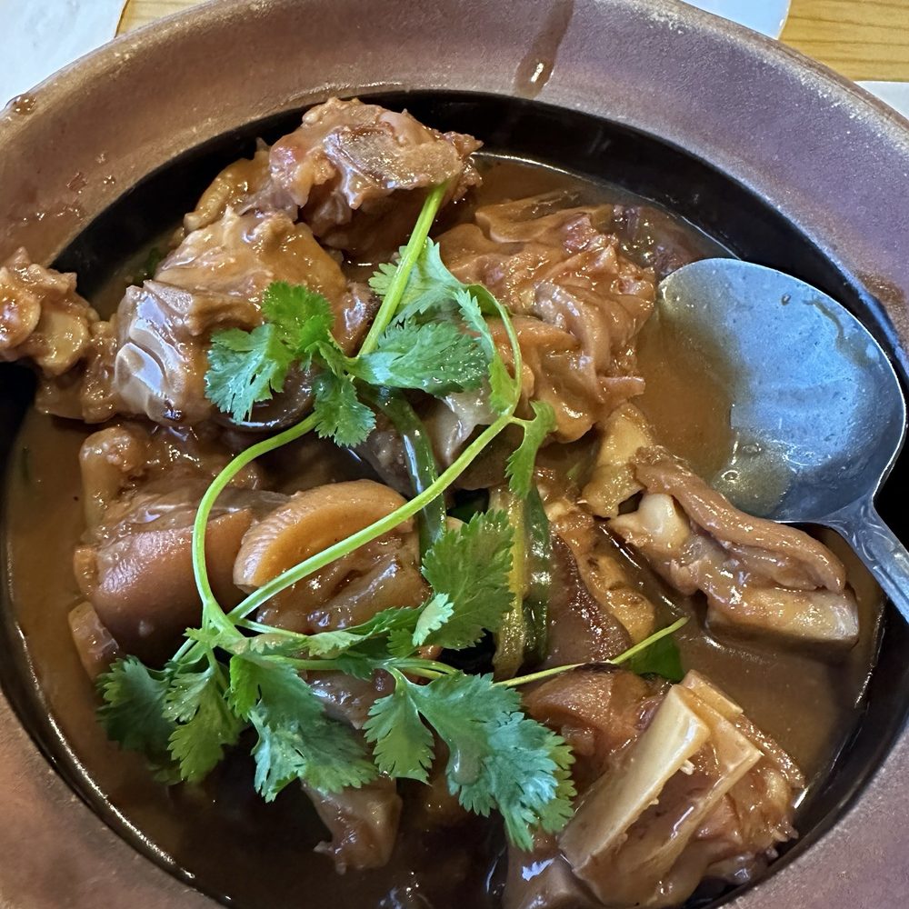 New China Restaurant - Cantonese Near Me - Sacramento, California New China Restaurant - Cantonese Near Me - Sacramento, California
