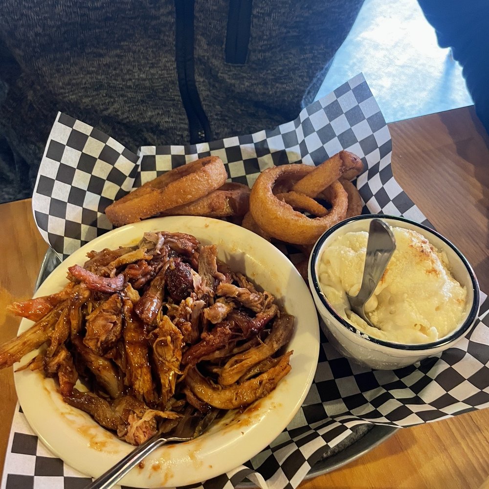 Jasper's Barbeque - Pulled pork sandwich - Barbeque Near Me - Big Bear Lake, California Jasper's Barbeque - Pulled pork sandwich - Barbeque Near Me - Big Bear Lake, California