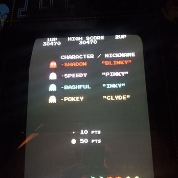 Round Top Burgers And Pizza - Pacman arcade - Pizza Near Me - Guymon, Oklahoma