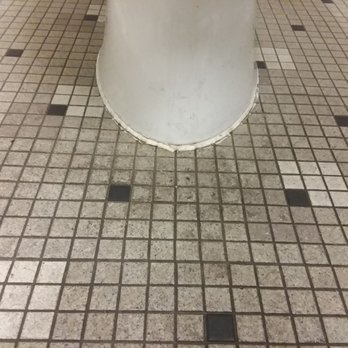 LA Fitness - They pick up large pieces of paper with a broom and dustpan...but they don't Sweep or mop - Gyms Near Me - Phoenix, Arizona LA Fitness - They pick up large pieces of paper with a broom and dustpan...but they don't Sweep or mop - Gyms Near Me - Phoenix, Arizona