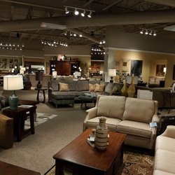 HOM Furniture