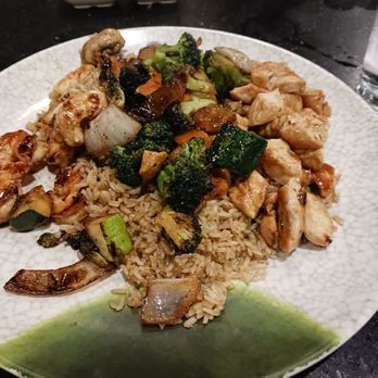 Kabuto - Chicken and shrimp, veges, fried rice. - Japanese Near Me - Essex, Maryland Kabuto - Chicken and shrimp, veges, fried rice. - Japanese Near Me - Essex, Maryland