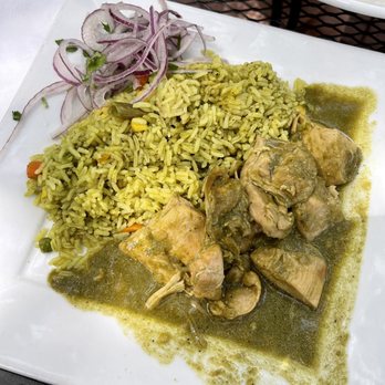Inkas - Arroz con Pollo (Chicken and Cilantro-Based Rice) - Peruvian Near Me - Irvine, California Inkas - Arroz con Pollo (Chicken and Cilantro-Based Rice) - Peruvian Near Me - Irvine, California