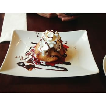 Ayada Thai - Fried ice cream w/ strawberry sauce ($7) - Thai Near Me - Elmhurst, New York
