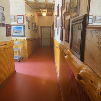 Babe's Chicken Dinner House - Chicken Shop Near Me - Roanoke, Texas
