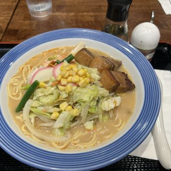 Ringer Hut - Nagasaki Champon - Salad Near Me - Honolulu, Hawaii Ringer Hut - Nagasaki Champon - Salad Near Me - Honolulu, Hawaii