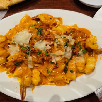 Papa Lozzi Italia - Papadelle with shrimp - Italian Near Me - Orlando, Florida