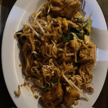 Aroy Dee Thai Kitchen - Pad Thai was too dry - Thai Near Me - New York, New York Aroy Dee Thai Kitchen - Pad Thai was too dry - Thai Near Me - New York, New York
