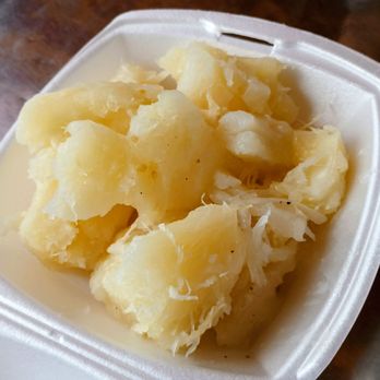 El Palacio De Los Jugos - Yuca - Cuban Near Me - Hialeah, Florida