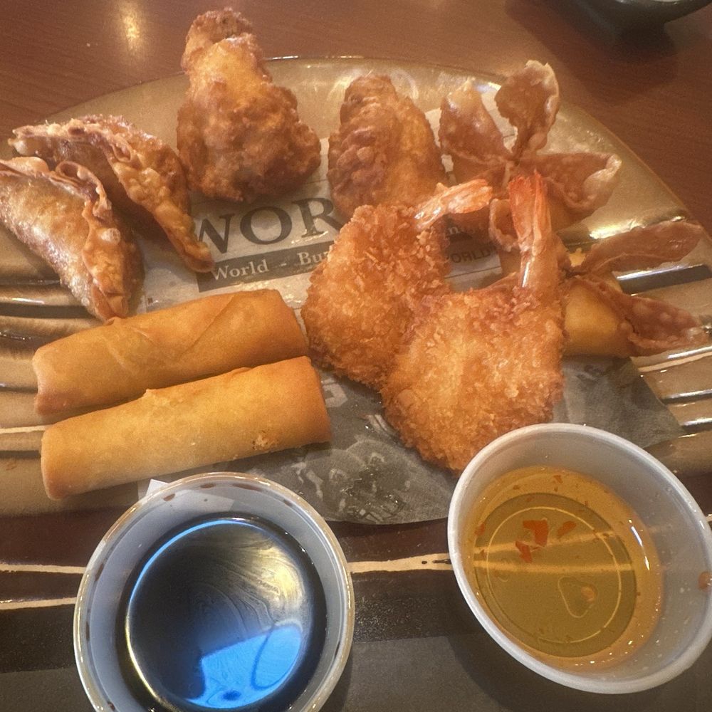 Rooster Thai Sushi - Cold Sushi Appetizers - Thai Near Me - Port Richey, Florida Rooster Thai Sushi - Cold Sushi Appetizers - Thai Near Me - Port Richey, Florida