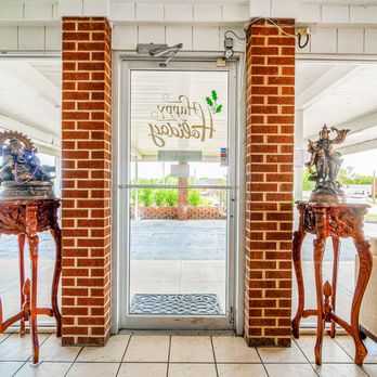 Lamplighter Inn By OYO Independence - Hotels Near Me - Independence, Kansas Lamplighter Inn By OYO Independence - Hotels Near Me - Independence, Kansas