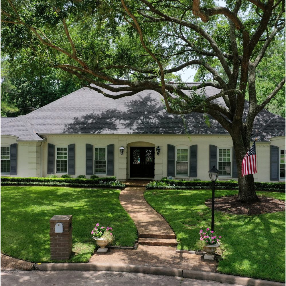 Slide of Amstill Roofing - Round Rock