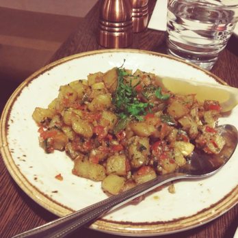 Al Basha - Potato in spice and herbs - Lebanese Near Me - London, XGL Al Basha - Potato in spice and herbs - Lebanese Near Me - London, XGL
