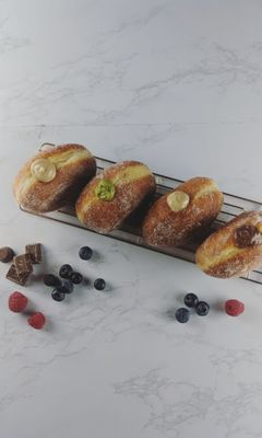 Dot & Dough by null