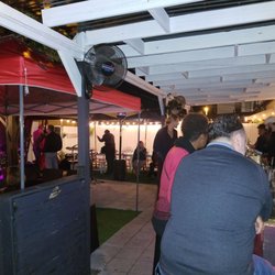Pétanque Kitchen & Bar - The burgers going by are awesome. Tuesday night jazz. Be still my heart!