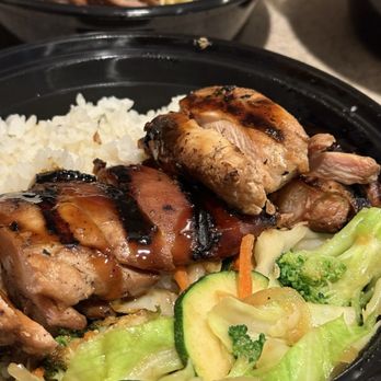 Teriyaki Madness - Chicken Breast Teriyaki Bowl - Japanese Near Me - Franklin, Tennessee Teriyaki Madness - Chicken Breast Teriyaki Bowl - Japanese Near Me - Franklin, Tennessee