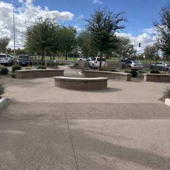 Chandler Medical Pavilion - Parking lot area - Medical Centers Near Me - Chandler, Arizona Chandler Medical Pavilion - Parking lot area - Medical Centers Near Me - Chandler, Arizona