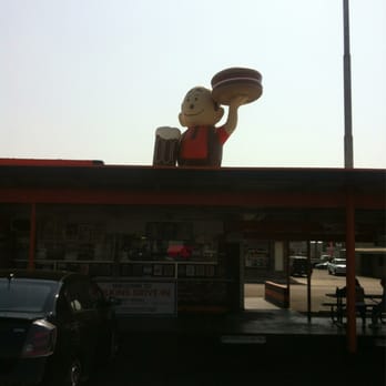 Wilkin's Drive-In - Big Burger Dude!!! - Burgers Near Me - Selma, California