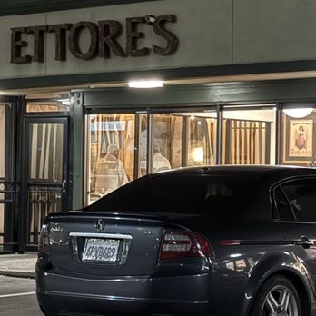 Ettore's Bakery & Cafe - Location of my car - Bakeries Near Me - Sacramento, California
