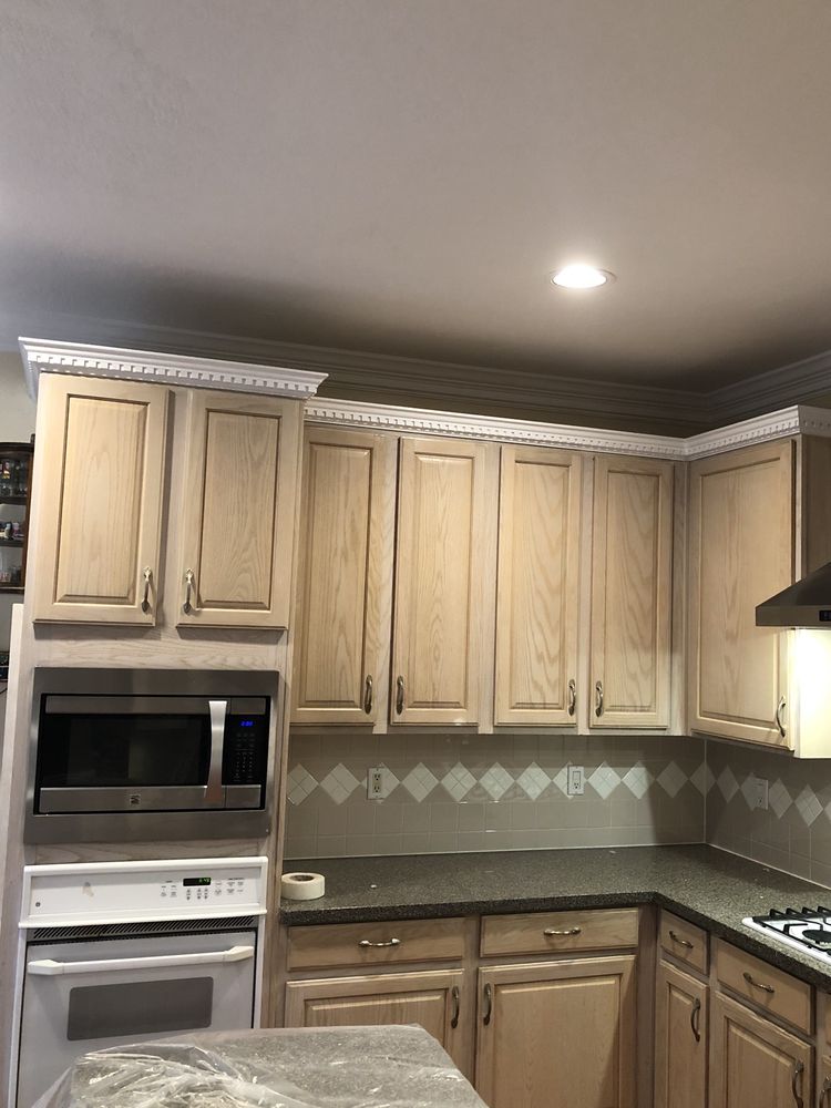 Slide of Home & Roofing Expert