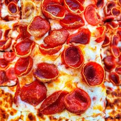 Baby Bros Pizza & Wings - Pepperoni Pizza!!