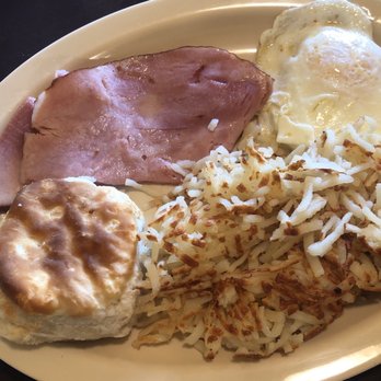 Eddie Mae Gunn's Country Buffet - Country ham egg plate - American Near Me - Pine Mountain, Georgia