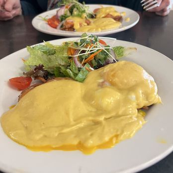 Joe's Dining - Pizza Near Me - Santa Fe, New Mexico