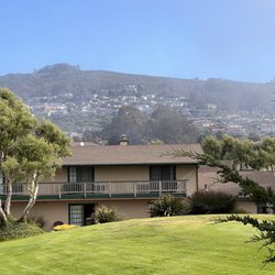 Sea Pines Golf Resort - Gorgeous views of Los Osos houses in the hills