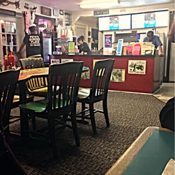 Pete's Burger Place - Burgers Near Me - Porter, Texas