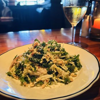 The Honor Bar - Emerald Kale & Rotisserie Chicken - American Near Me - Dallas, Texas The Honor Bar - Emerald Kale & Rotisserie Chicken - American Near Me - Dallas, Texas