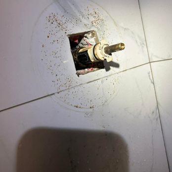 One Way Rooter Services - Plumbers replaced leaking shower moen cartridge. - Plumbing Near Me - Huntington Park, California One Way Rooter Services - Plumbers replaced leaking shower moen cartridge. - Plumbing Near Me - Huntington Park, California
