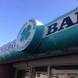 Trebol Bakery