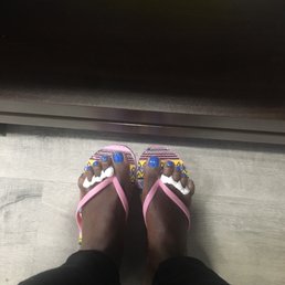 $28 spa pedi w/ callous remover & mask