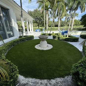 Great Pavers - Artificial grass - Masonry/Concrete Near Me - Pompano Beach, Florida