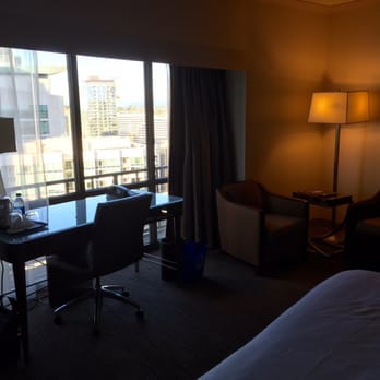 The Westin Seattle - King bedroom office and relaxation space - Hotels Near Me - Seattle, Washington